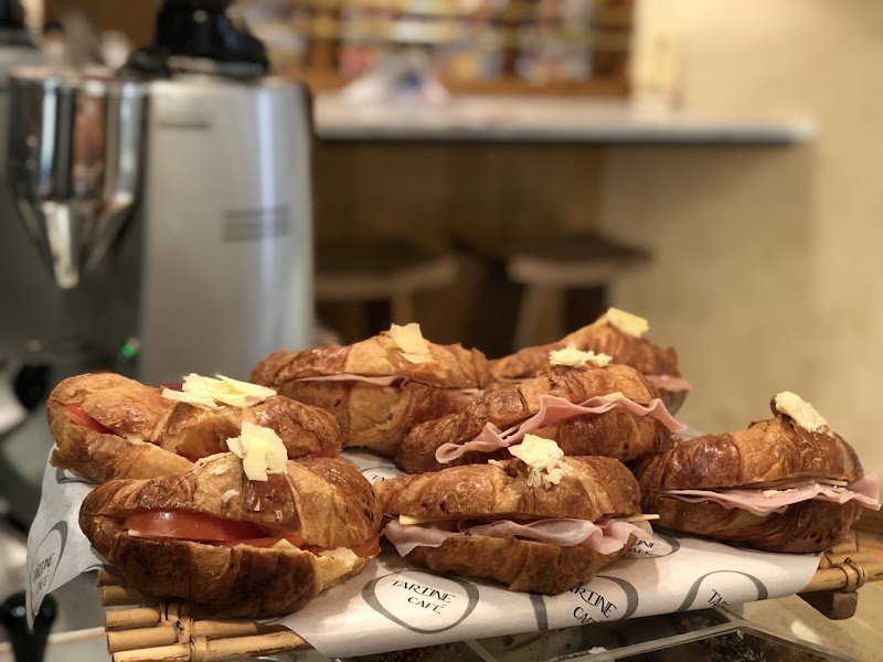 Tartine Cafe photo 4