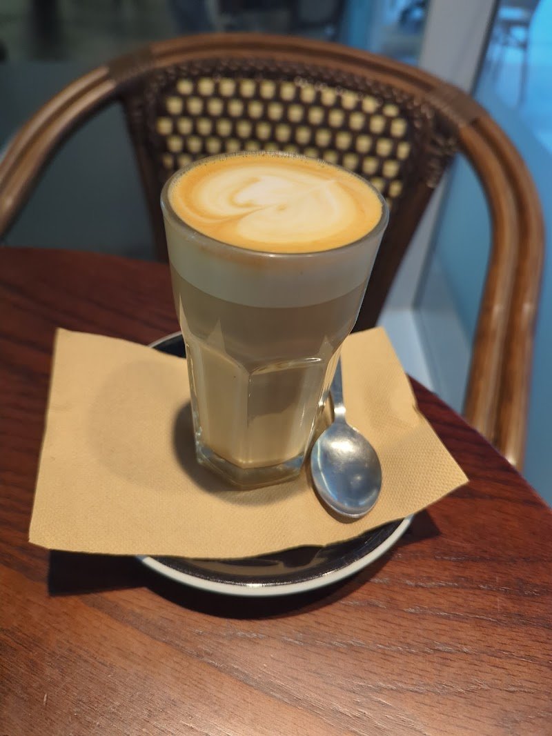 Tartine Cafe photo 5